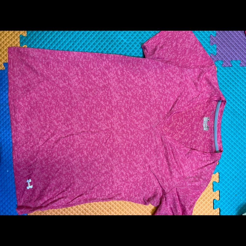 Under Armour Womens Shirt